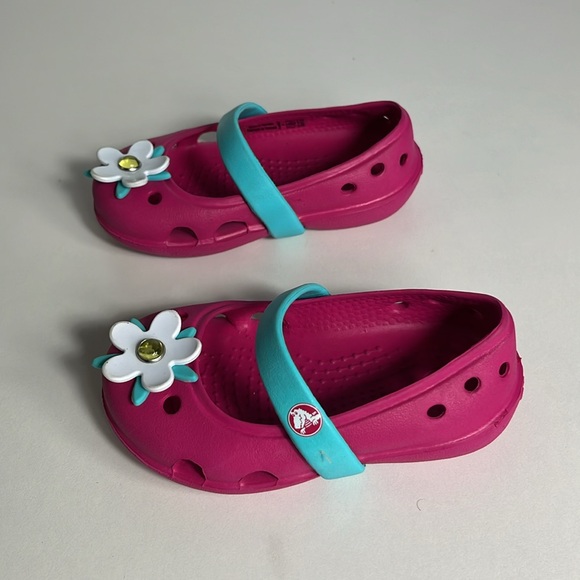 Crocs Keeley Pink/Blue Flower Embellished Flats Shoes Kid’s Size 4 - Picture 3 of 8